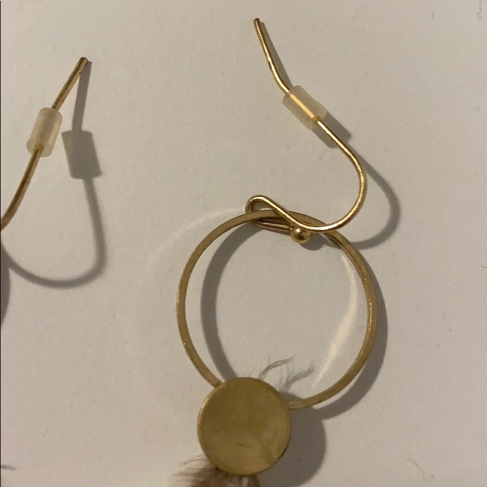 FEATHER EARRINGS - Picture 3 of 3